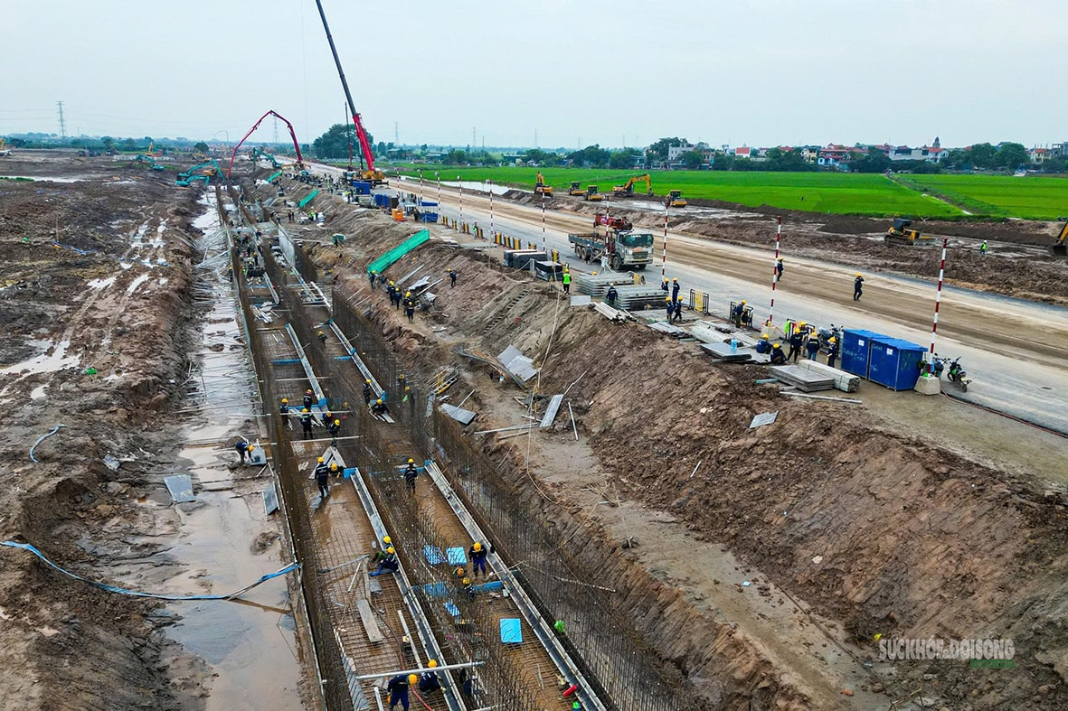 Đại lộ kết nối sân vận động Hùng Vương tăng tốc về đích- Ảnh 3. Đại lộ kết nối sân vận động Hùng Vương tăng tốc về đích- Ảnh 3.