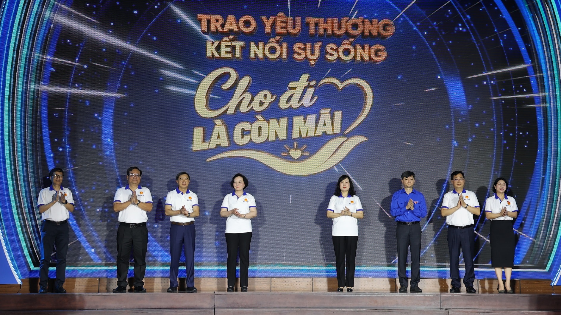 Phó Thủ tướng Phạm Thị Thanh Trà kêu gọi lan tỏa mạnh mẽ phong trào hiến mô, tạng- Ảnh 4. Phó Thủ tướng Phạm Thị Thanh Trà kêu gọi lan tỏa mạnh mẽ phong trào hiến mô, tạng- Ảnh 4.