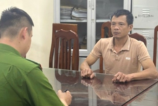 Khởi tố người đàn ông bẫy chuột bằng điện làm hàng xóm tử vong- Ảnh 1. Khởi tố người đàn ông bẫy chuột bằng điện làm hàng xóm tử vong- Ảnh 1.