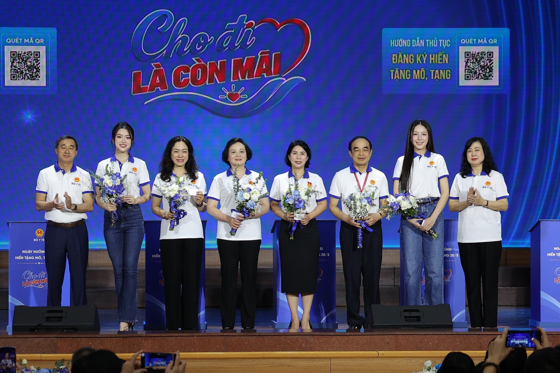 Phó Thủ tướng Phạm Thị Thanh Trà kêu gọi lan tỏa mạnh mẽ phong trào hiến mô, tạng- Ảnh 6. Phó Thủ tướng Phạm Thị Thanh Trà kêu gọi lan tỏa mạnh mẽ phong trào hiến mô, tạng- Ảnh 6.