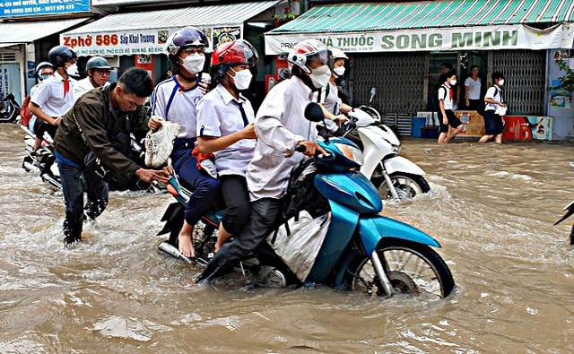 Mùa thi gặp mùa mưa: Các địa phương được yêu cầu không để xảy ra điều này- Ảnh 2. Mùa thi gặp mùa mưa: Các địa phương được yêu cầu không để xảy ra điều này- Ảnh 2.