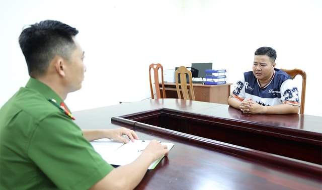 Tạm giữ Bùi Ngọc Thuỷ Tiên thuê ô tô mang đi cầm cố lấy tiền trả nợ- Ảnh 1. Tạm giữ Bùi Ngọc Thuỷ Tiên thuê ô tô mang đi cầm cố lấy tiền trả nợ- Ảnh 1.