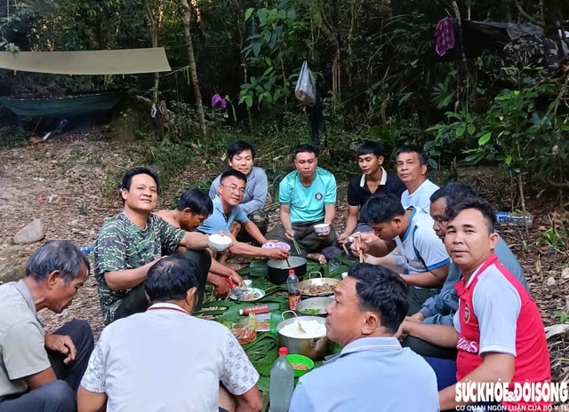 Những người lặng thầm giữ 'lá phổi xanh' cho nơi có nhiều loài động vật quý hiếm sinh sống- Ảnh 4. Những người lặng thầm giữ 'lá phổi xanh' cho nơi có nhiều loài động vật quý hiếm sinh sống- Ảnh 4.