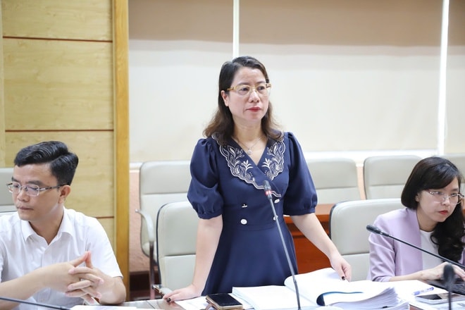 Thứ trưởng Nguyễn Tri Thức: Thúc đẩy ứng dụng các sáng kiến, đề tài khoa học vào điều trị thực tiễn- Ảnh 4. Thứ trưởng Nguyễn Tri Thức: Thúc đẩy ứng dụng các sáng kiến, đề tài khoa học vào điều trị thực tiễn- Ảnh 4.
