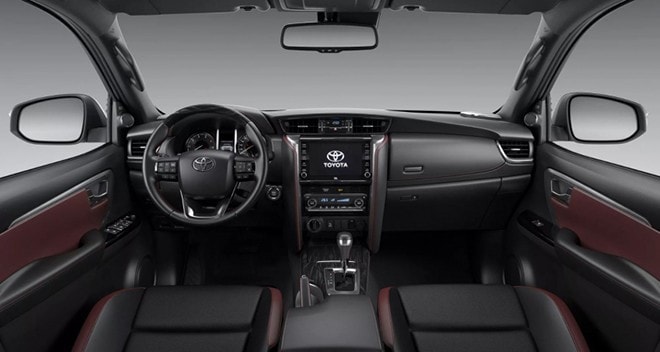 Nội thất Toyota Fortuner 2026