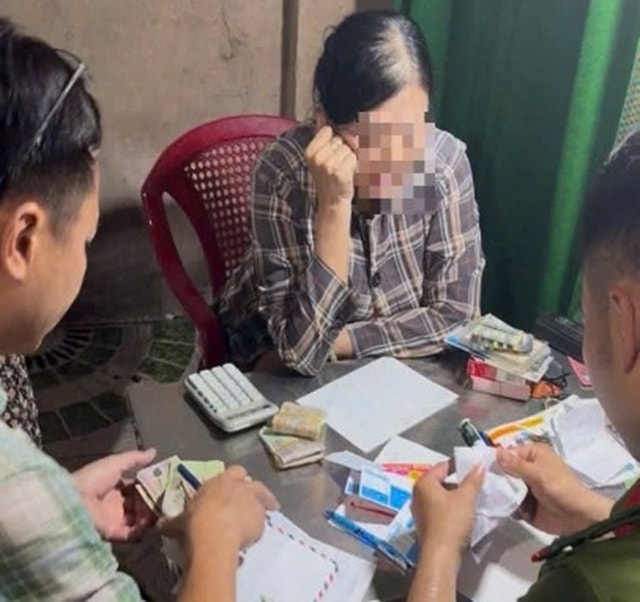 Phá tụ điểm ghi đề qua Zalo, Telegram- Ảnh 1. Phá tụ điểm ghi đề qua Zalo, Telegram- Ảnh 1.
