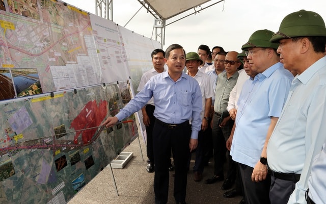 Phó Thủ tướng yêu cầu chăm lo đời sống người dân vùng dự án sân bay Gia Bình- Ảnh 2.