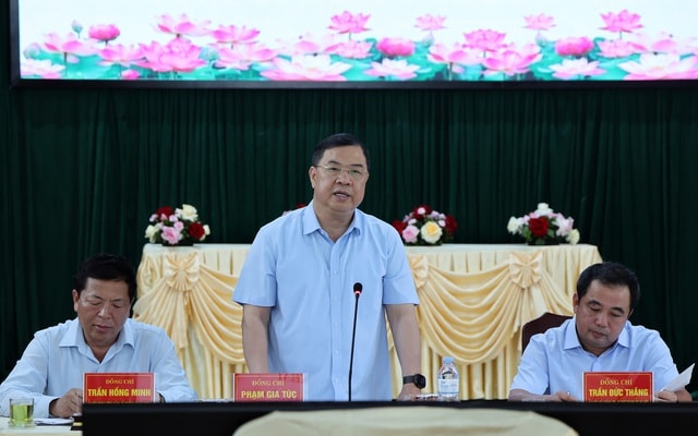 Phó Thủ tướng yêu cầu chăm lo đời sống người dân vùng dự án sân bay Gia Bình- Ảnh 1.