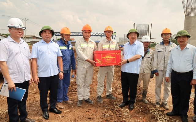 Phó Thủ tướng yêu cầu chăm lo đời sống người dân vùng dự án sân bay Gia Bình- Ảnh 3.