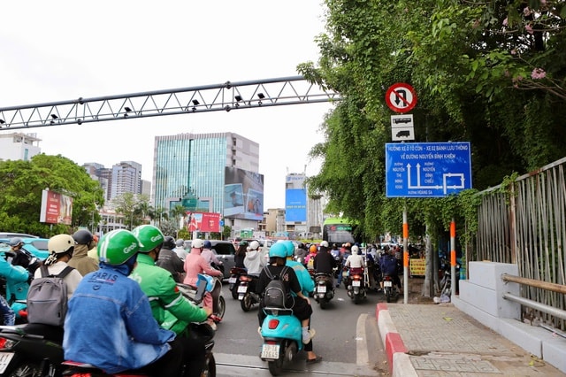 TPHCM điều chỉnh giao thông tại vòng xoay Điện Biên Phủ - Nguyễn Bỉnh Khiêm từ ngày 23/5- Ảnh 2. TPHCM điều chỉnh giao thông tại vòng xoay Điện Biên Phủ - Nguyễn Bỉnh Khiêm từ ngày 23/5- Ảnh 2.