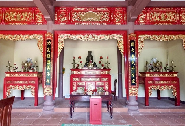 Giải mã bí ẩn pho tượng cổ ở vùng đất Chúa Tiên Nguyễn Hoàng lập dinh- Ảnh 6. Giải mã bí ẩn pho tượng cổ ở vùng đất Chúa Tiên Nguyễn Hoàng lập dinh- Ảnh 6.