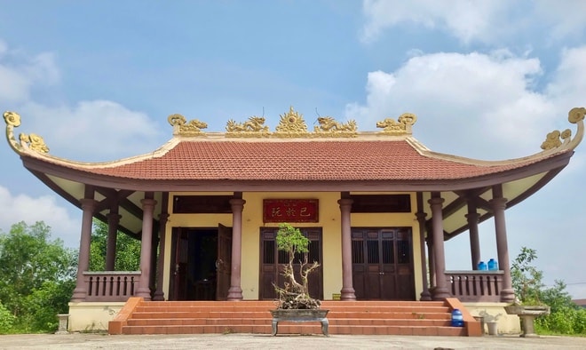 Giải mã bí ẩn pho tượng cổ ở vùng đất Chúa Tiên Nguyễn Hoàng lập dinh- Ảnh 4. Giải mã bí ẩn pho tượng cổ ở vùng đất Chúa Tiên Nguyễn Hoàng lập dinh- Ảnh 4.