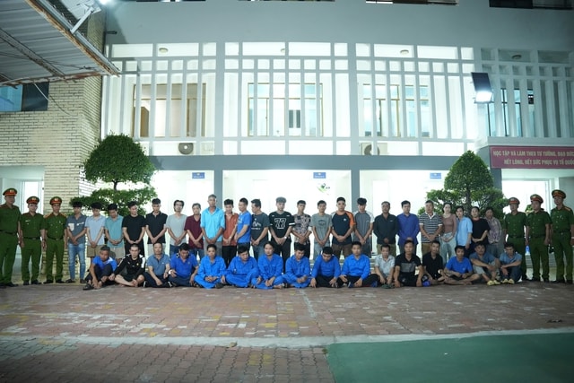 Từ vụ tự tử bằng Xyanua, bóc gỡ đường dây mua bán chất độc xuyên quốc gia quy mô lớn- Ảnh 4.