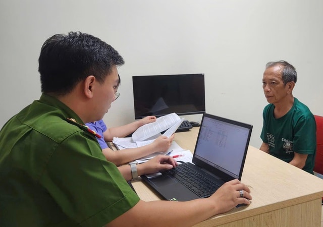 Từng có bệnh nhân tử vong tại cơ sở chữa bệnh bằng nước của ông Nguyễn Tiến Nam- Ảnh 1. Từng có bệnh nhân tử vong tại cơ sở chữa bệnh bằng nước của ông Nguyễn Tiến Nam- Ảnh 1.