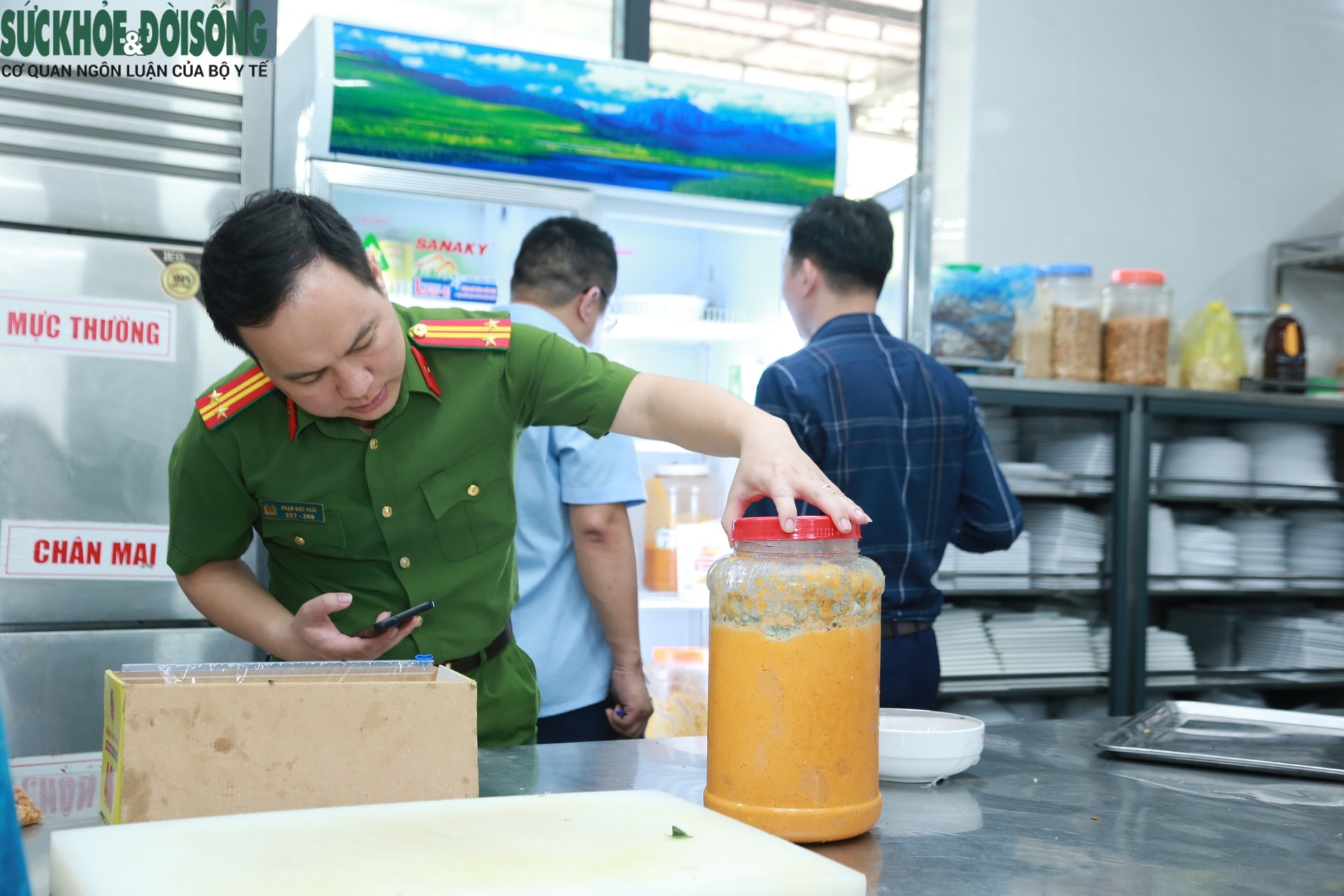 Phát hiện 7 cơ sở vi phạm an toàn thực phẩm, đề nghị xử phạt 177 triệu đồng- Ảnh 2.