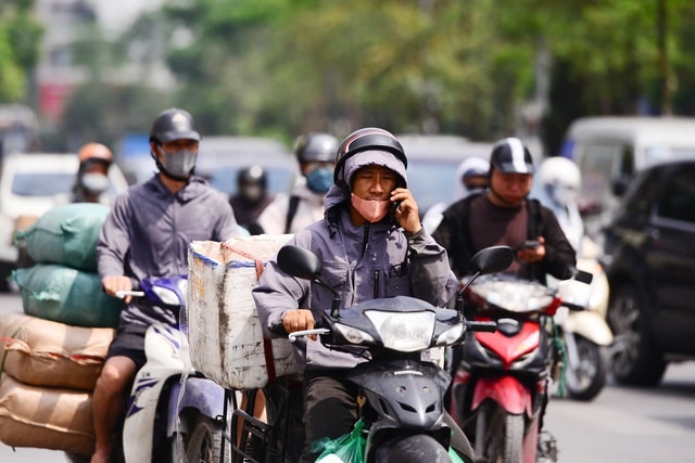 Bao giờ miền Bắc hết nắng nóng?- Ảnh 1.