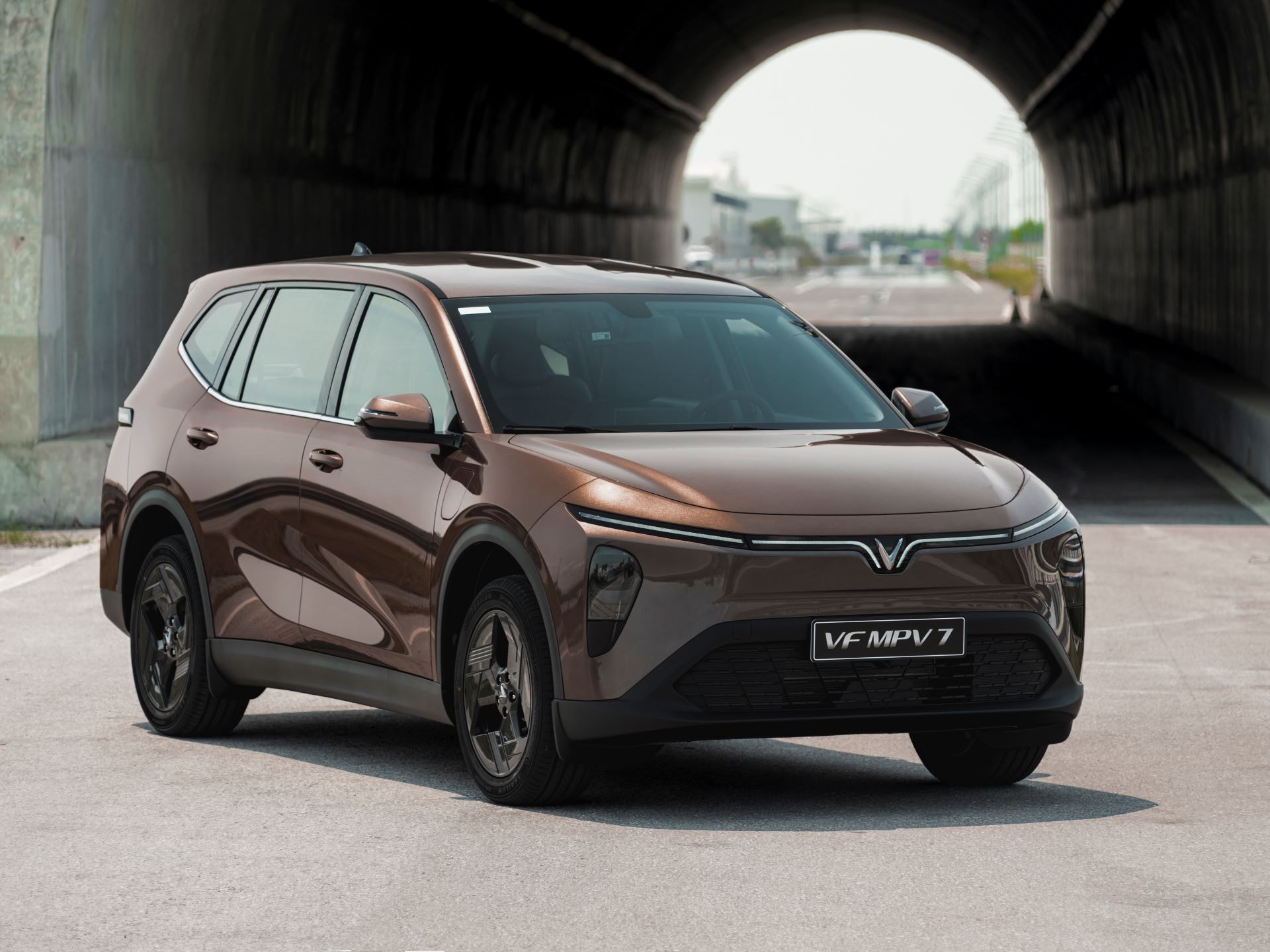 VF MPV 7 dưới góc nhìn người dùng: Rộng cho gia đình, tiết kiệm cho ví tiền - 2