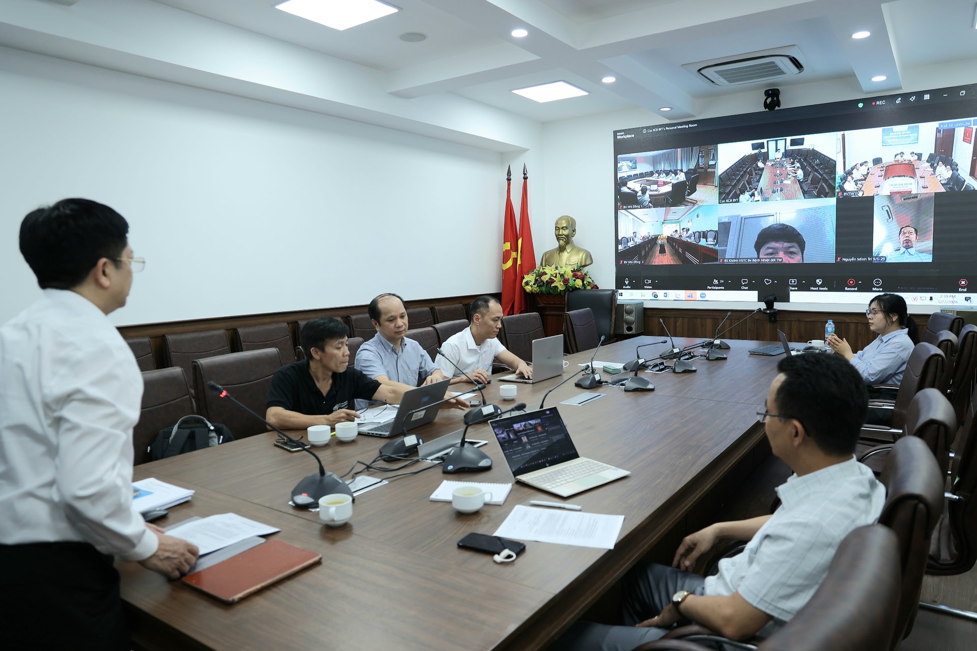 Tỉ lệ tử vong do Ebola có thể lên đến 90%, Bộ Y tế nêu các triệu chứng thường gặp khi mắc bệnh- Ảnh 3. Tỉ lệ tử vong do Ebola có thể lên đến 90%, Bộ Y tế nêu các triệu chứng thường gặp khi mắc bệnh- Ảnh 3.