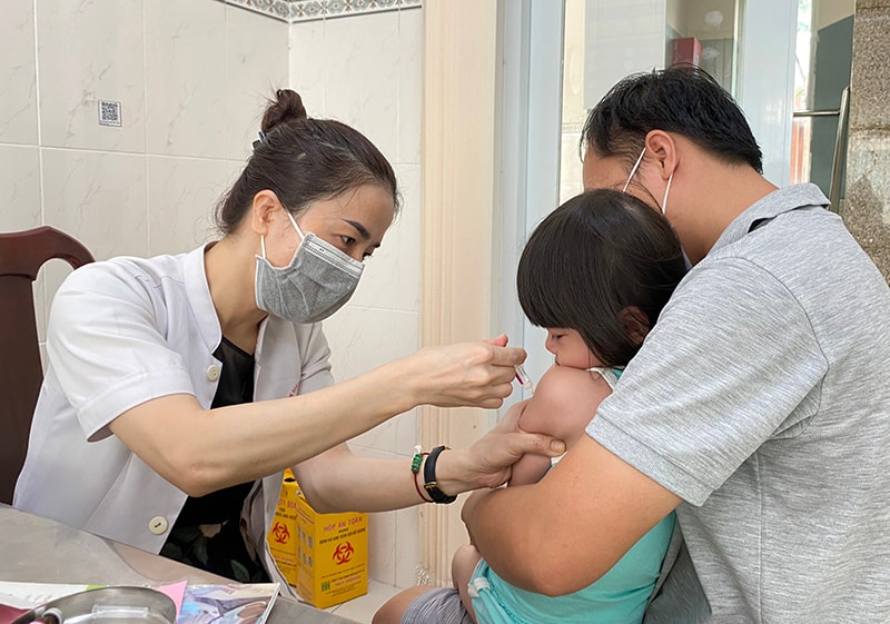 13 bệnh phải tiêm chủng bắt buộc từ 1/7, người dân cần lưu ý gì?- Ảnh 1. 13 bệnh phải tiêm chủng bắt buộc từ 1/7, người dân cần lưu ý gì?- Ảnh 1.