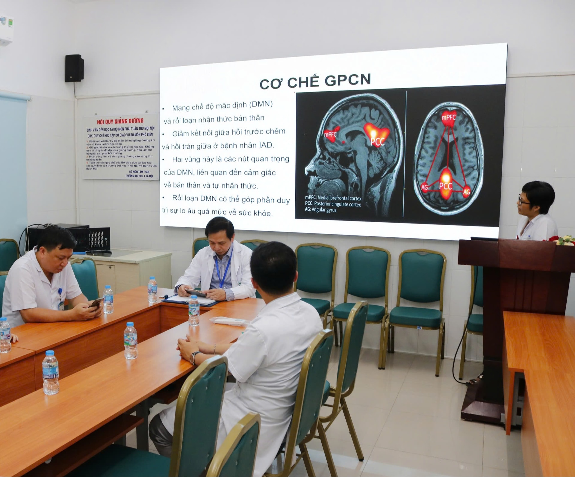 Ám ảnh mắc bệnh hiểm nghèo, nam thanh niên phải nhập viện điều trị sức khoẻ tâm thần- Ảnh 3.