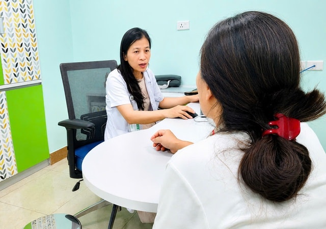 'Điên mùa hoa mướp', vì sao nắng nóng khiến bệnh tâm thần dễ tái phát?- Ảnh 2.