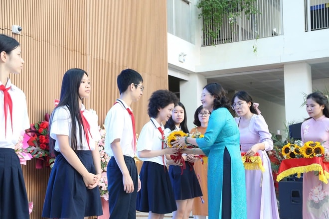 Lời dặn học trò ‘khép lại trang sách’ để mở ra mùa hè trải nghiệm của cô Hiệu trưởng- Ảnh 3.