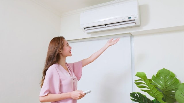 Dùng điều hòa đúng cách khi trời nắng nóng trên 40 độ- Ảnh 1. Dùng điều hòa đúng cách khi trời nắng nóng trên 40 độ- Ảnh 1.