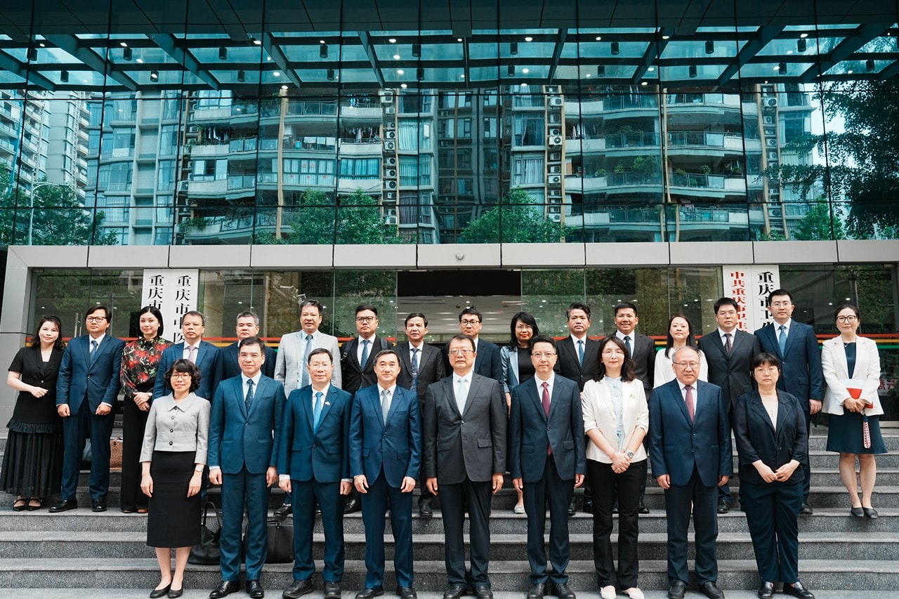 Thứ trưởng Trần Văn Thuấn làm việc với Uỷ ban Y tế và Sức khoẻ Thành phố Trùng Khánh, Trung Quốc- Ảnh 3.