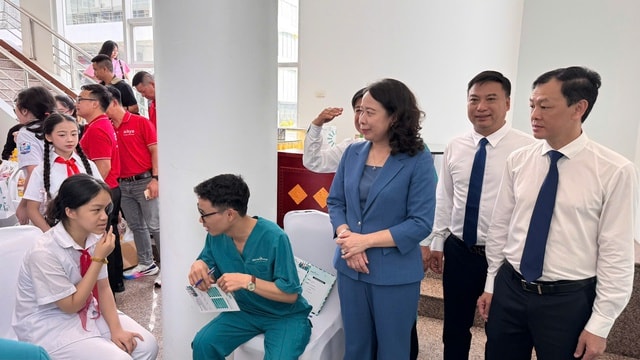 Phát động Tháng hành động vì trẻ em năm 2026: Chung tay xây dựng môi trường số an toàn cho trẻ- Ảnh 9. Phát động Tháng hành động vì trẻ em năm 2026: Chung tay xây dựng môi trường số an toàn cho trẻ- Ảnh 9.