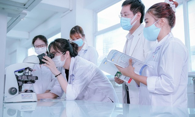 TPHCM có thêm trường đại học được đào tạo ngành Y khoa- Ảnh 1.