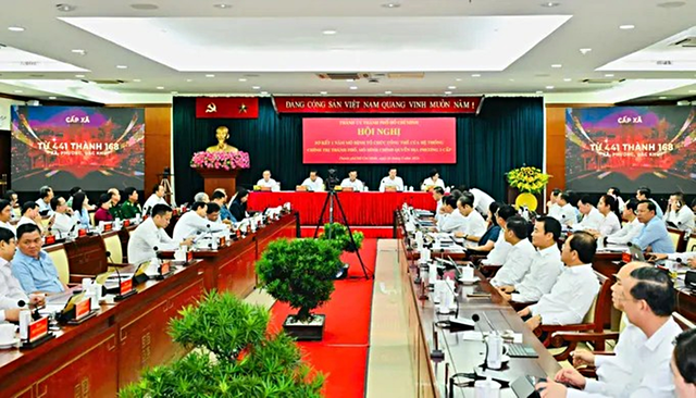 Bí thư Thành ủy TPHCM: Sẽ không 'cào bằng' biên chế giữa các địa phương- Ảnh 2. Bí thư Thành ủy TPHCM: Sẽ không 'cào bằng' biên chế giữa các địa phương- Ảnh 2.