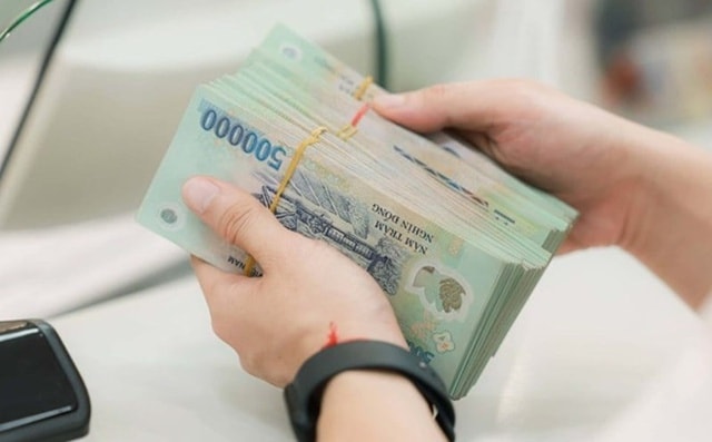 Bộ Nội vụ hướng dẫn chi tiết cách tính lương, phụ cấp khi áp dụng lương cơ sở mới từ 1/7- Ảnh 1. Bộ Nội vụ hướng dẫn chi tiết cách tính lương, phụ cấp khi áp dụng lương cơ sở mới từ 1/7- Ảnh 1.