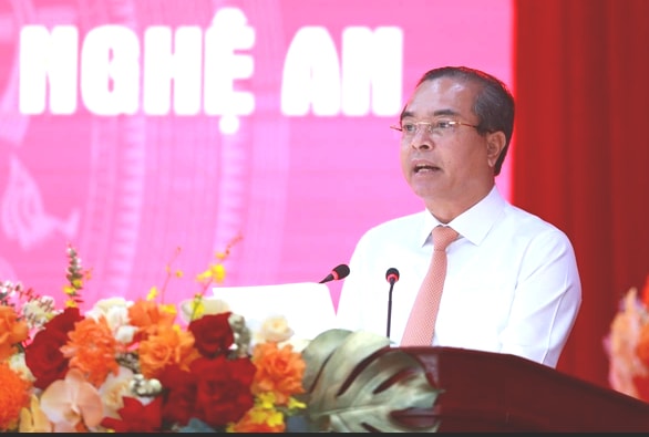 Tân Giám đốc Bệnh viện Hữu nghị Đa khoa Nghệ An: Xây dựng bệnh viện thông minh, chuyên nghiệp và hiện đại- Ảnh 3. Tân Giám đốc Bệnh viện Hữu nghị Đa khoa Nghệ An: Xây dựng bệnh viện thông minh, chuyên nghiệp và hiện đại- Ảnh 3.