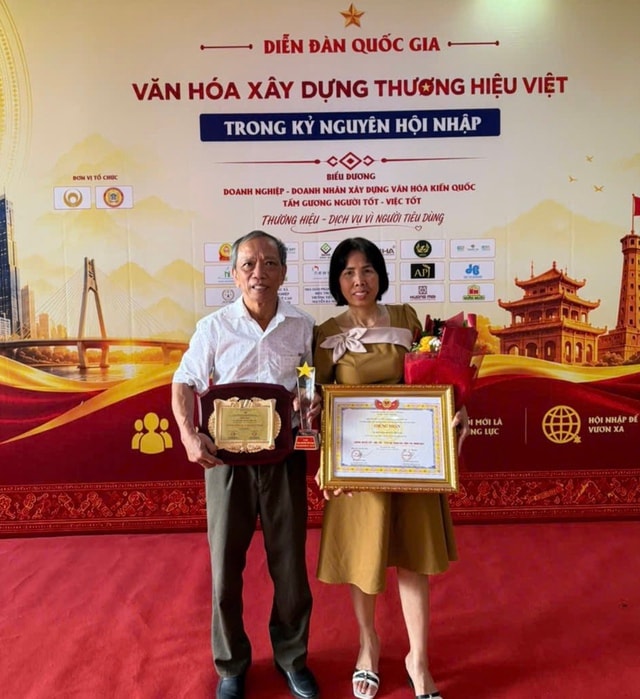 Thu hồi chứng nhận 'Gương người tốt, việc tốt trong công tác nhân đạo' của ông Nguyễn Tiến Nam- Ảnh 3. Thu hồi chứng nhận 'Gương người tốt, việc tốt trong công tác nhân đạo' của ông Nguyễn Tiến Nam- Ảnh 3.