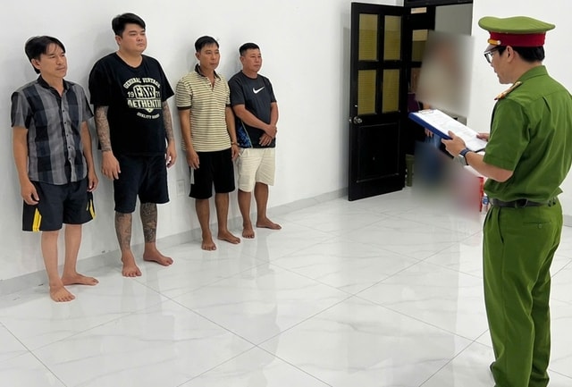 Triệt xóa ổ nhóm cá độ bóng đá hơn 3,5 tỷ đồng hoạt động trên mạng- Ảnh 1. Triệt xóa ổ nhóm cá độ bóng đá hơn 3,5 tỷ đồng hoạt động trên mạng- Ảnh 1.