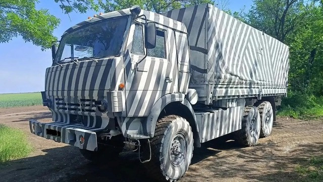 Nga tung 'chiêu lạ' biến xe tải thành cơn ác mộng với UAV Ukraine- Ảnh 1.
