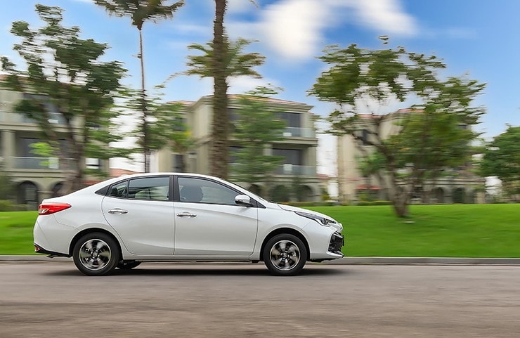 Thiết kế hông xe và mâm đúc của Vios 2026