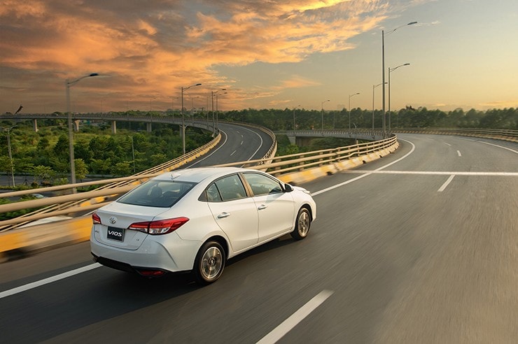 Tổng thể đuôi xe Toyota Vios 2026