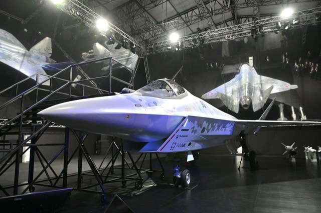 Tiêm kích tàng hình Su-75 Nga nhắm thẳng vào điểm yếu lớn nhất của F-35 Mỹ- Ảnh 1. Tiêm kích tàng hình Su-75 Nga nhắm thẳng vào điểm yếu lớn nhất của F-35 Mỹ- Ảnh 1.