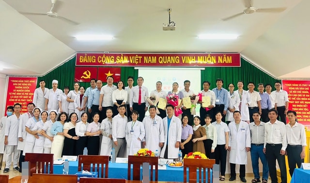 Từ bệnh viện đến trạm y tế: Mang dịch vụ y tế chất lượng về gần dân- Ảnh 2. Từ bệnh viện đến trạm y tế: Mang dịch vụ y tế chất lượng về gần dân- Ảnh 2.