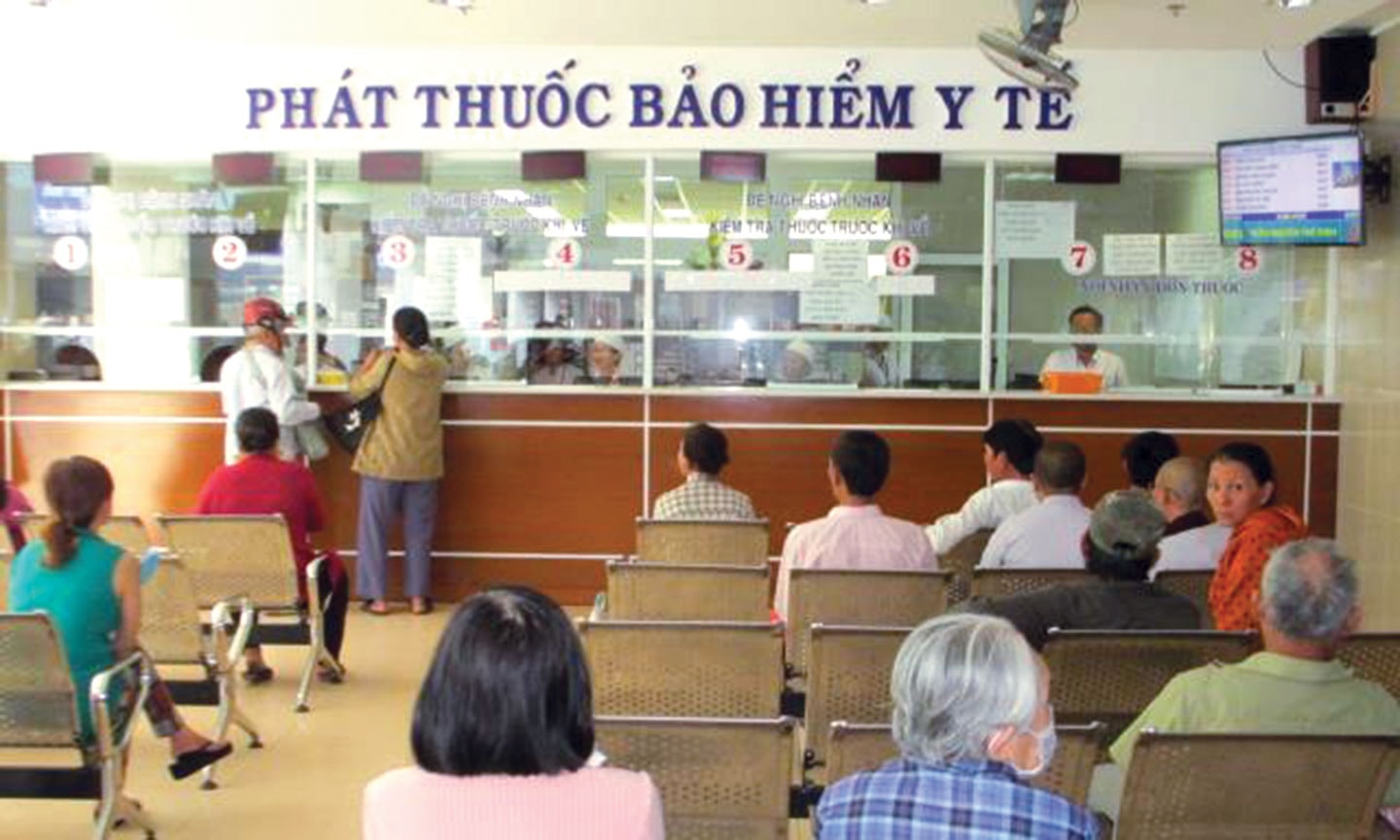 Bộ Y tế yêu cầu đẩy mạnh chuyển đổi số, nâng cao y đức và chất lượng khám chữa bệnh- Ảnh 2. Bộ Y tế yêu cầu đẩy mạnh chuyển đổi số, nâng cao y đức và chất lượng khám chữa bệnh- Ảnh 2.