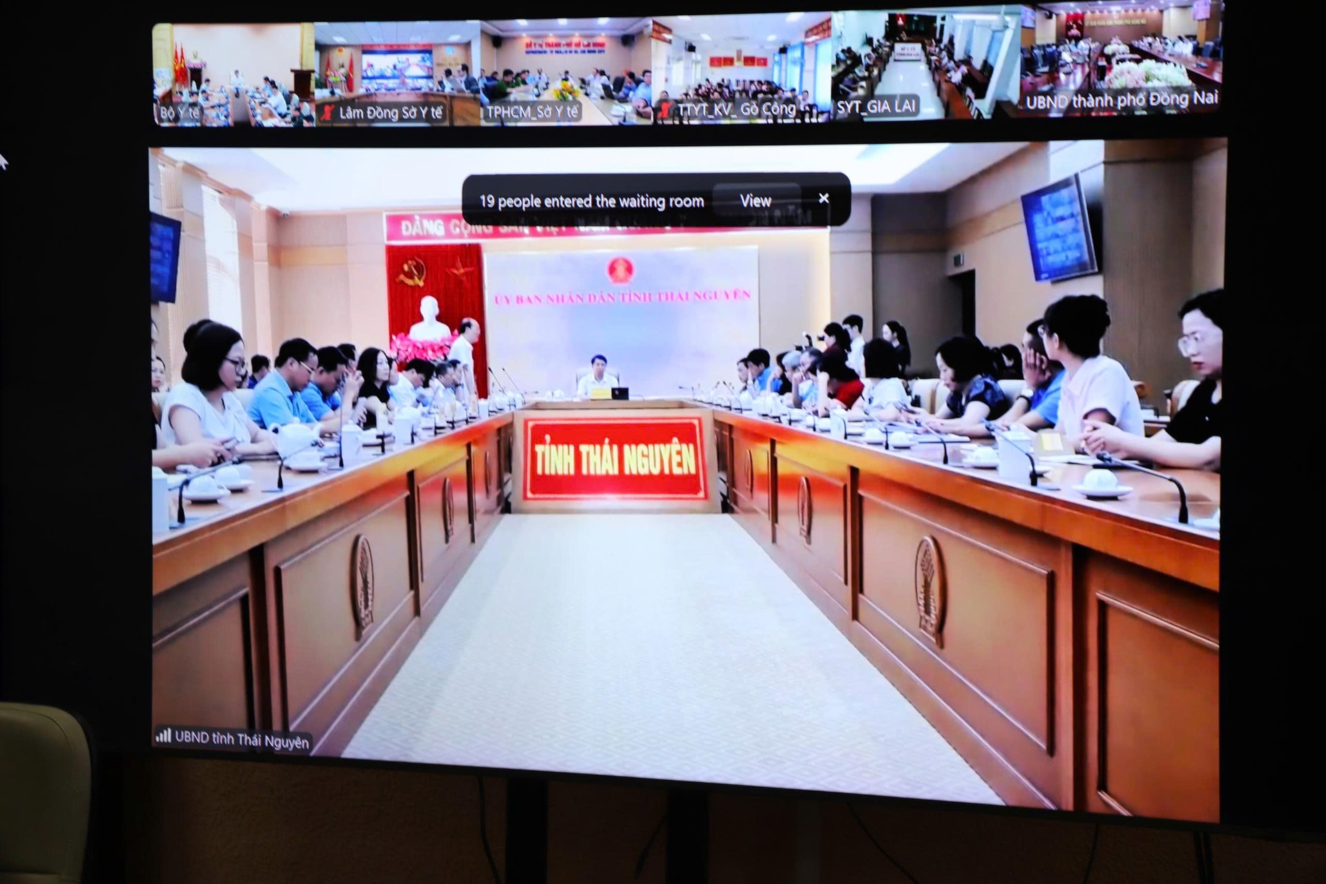 Thứ trưởng Nguyễn Tri Thức: Dữ liệu sức khỏe là nền tảng của chuyển đổi số y tế- Ảnh 10. Thứ trưởng Nguyễn Tri Thức: Dữ liệu sức khỏe là nền tảng của chuyển đổi số y tế- Ảnh 10.