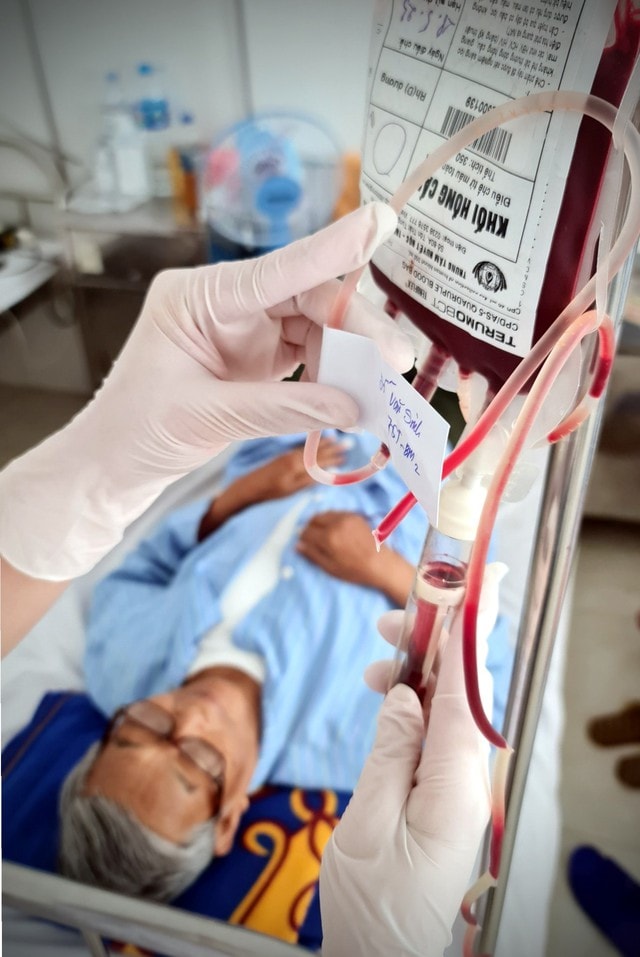 Trung tâm Huyết học – Truyền máu Nghệ An: Viết tiếp hy vọng sống cho bệnh nhân Thalassemia- Ảnh 3. Trung tâm Huyết học – Truyền máu Nghệ An: Viết tiếp hy vọng sống cho bệnh nhân Thalassemia- Ảnh 3.