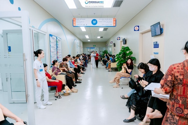 Bệnh viện Đại học Phenikaa triển khai khám miễn phí hỗ trợ phát hiện sớm ung thư- Ảnh 3. Bệnh viện Đại học Phenikaa triển khai khám miễn phí hỗ trợ phát hiện sớm ung thư- Ảnh 3.