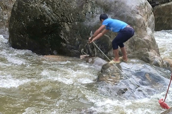 Tìm được nạn nhân cuối cùng trong vụ du khách mất tích tại Tả Van, Lào Cai- Ảnh 1. Tìm được nạn nhân cuối cùng trong vụ du khách mất tích tại Tả Van, Lào Cai- Ảnh 1.