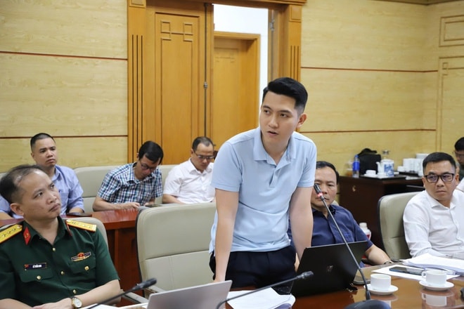 Thứ trưởng Nguyễn Tri Thức: Dữ liệu sức khỏe là nền tảng của chuyển đổi số y tế- Ảnh 6. Thứ trưởng Nguyễn Tri Thức: Dữ liệu sức khỏe là nền tảng của chuyển đổi số y tế- Ảnh 6.