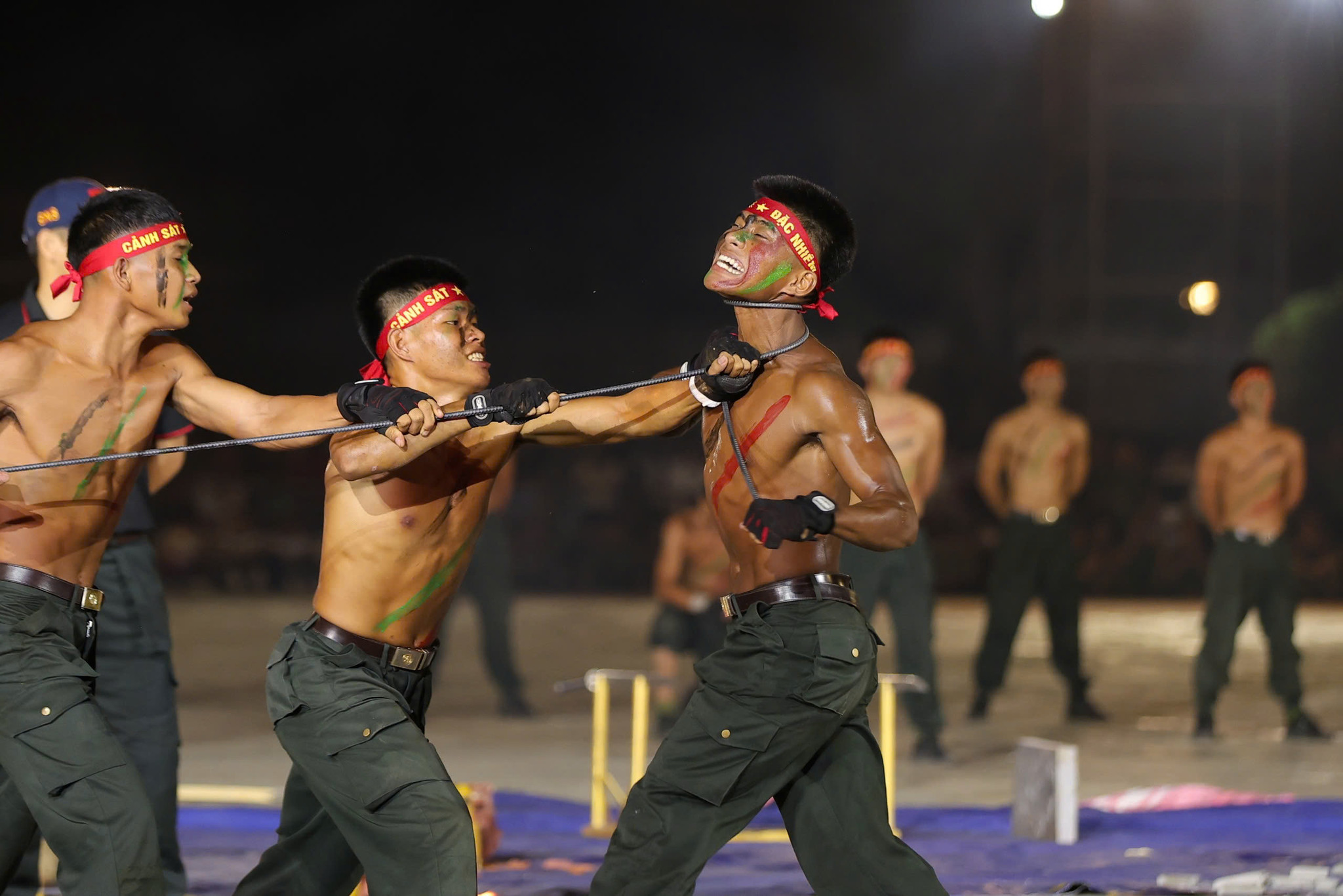 Ấn tượng hình ảnh mô tô dẫn đoàn, kỵ binh giữa lòng cố đô Huế- Ảnh 5.
