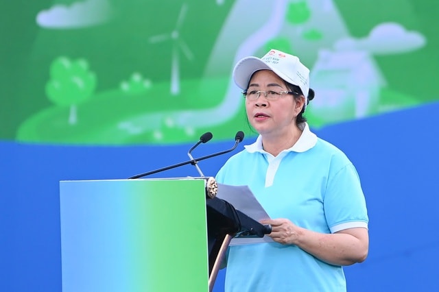 Lễ phát động quốc gia kêu gọi toàn dân bảo vệ môi trường, xây dựng lối sống xanh từ mỗi gia đình- Ảnh 1. Lễ phát động quốc gia kêu gọi toàn dân bảo vệ môi trường, xây dựng lối sống xanh từ mỗi gia đình- Ảnh 1.