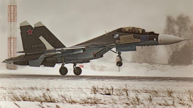 Vì sao Iran mua tiêm kích Su-30SM2 đã qua sử dụng từ Nga?- Ảnh 1. Vì sao Iran mua tiêm kích Su-30SM2 đã qua sử dụng từ Nga?- Ảnh 1.