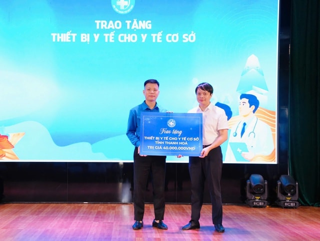 Thanh Hóa: Hơn 1.000 người dân được khám bệnh miễn phí và số hóa dữ liệu sức khỏe- Ảnh 7. Thanh Hóa: Hơn 1.000 người dân được khám bệnh miễn phí và số hóa dữ liệu sức khỏe- Ảnh 7.